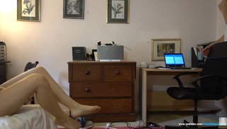 Kate Martineau feet photo 4