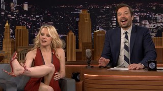 Kate McKinnon feet photo thumbnail