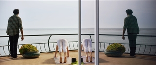 Kate McKinnon feet photo thumbnail