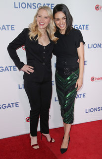 Kate McKinnon feet photo thumbnail