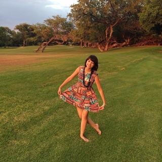 Kate Micucci feet photo thumbnail