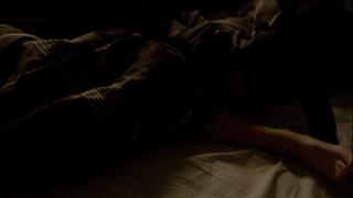 Kate Micucci feet photo thumbnail