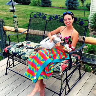 Kate Micucci feet photo thumbnail