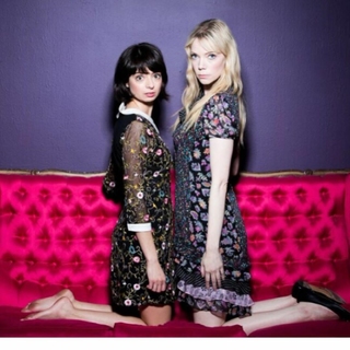 Kate Micucci feet photo thumbnail