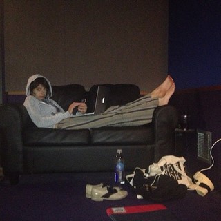 Kate Micucci feet photo thumbnail