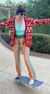 Kate Micucci feet photo thumbnail