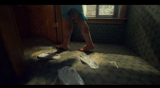 Kate Micucci feet photo thumbnail