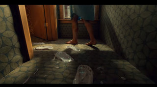 Kate Micucci feet photo thumbnail