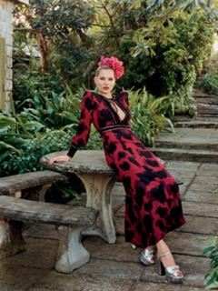 Kate Moss feet photo thumbnail