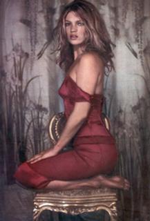 Kate Moss feet photo thumbnail