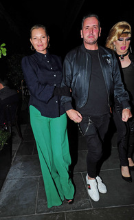 Kate Moss feet photo thumbnail