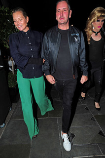 Kate Moss feet photo thumbnail