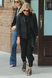 Kate Moss feet photo thumbnail
