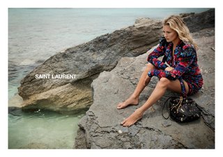 Kate Moss feet photo thumbnail