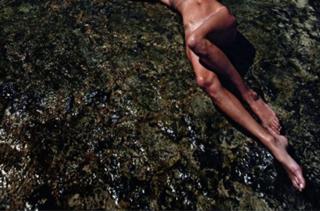 Kate Moss feet photo thumbnail