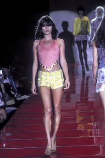 Kate Moss feet photo thumbnail