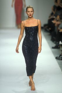 Kate Moss feet photo thumbnail