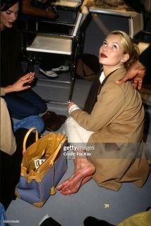 Kate Moss feet photo thumbnail