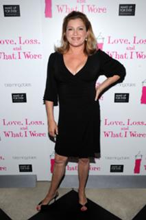 Kate Mulgrew feet photo thumbnail