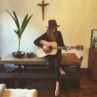 Kate Nauta feet photo 14