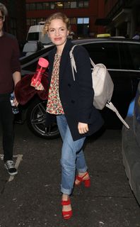 Kate Phillips feet photo 1