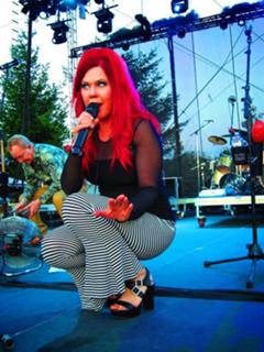 Kate Pierson feet photo 4