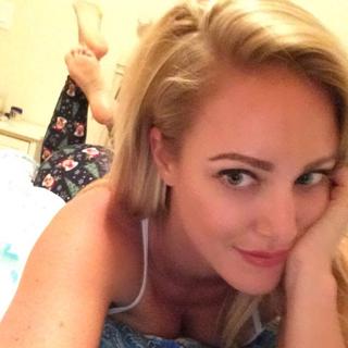 Kate Quigley feet photo 15