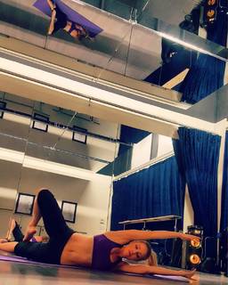 Kate Quigley feet photo 9