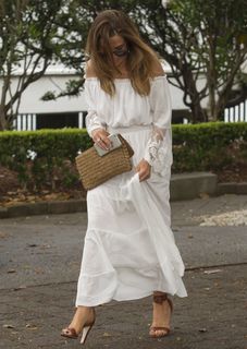 Kate Ritchie feet photo 7