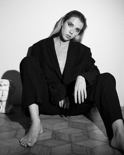 Kate Shumskaya feet photo 1