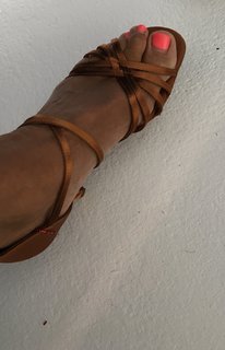 Kate Silverton feet photo 4