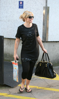 Kate Thornton feet photo 10