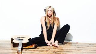 Kate Todd feet photo 4