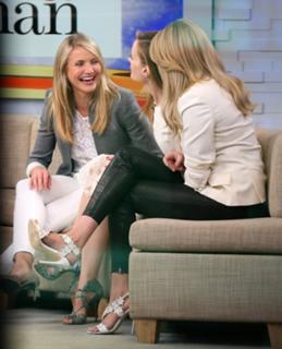 Kate Upton feet photo thumbnail