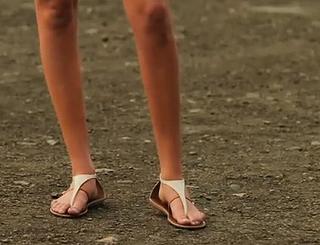 Kate Upton feet photo thumbnail