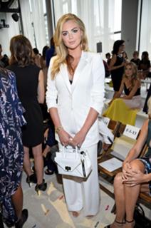 Kate Upton feet photo thumbnail