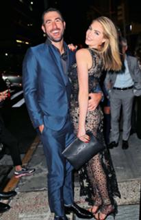 Kate Upton feet photo thumbnail