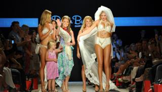 Kate Upton feet photo thumbnail