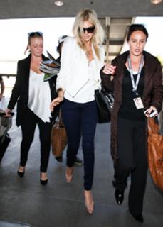 Kate Upton feet photo thumbnail