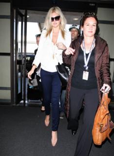 Kate Upton feet photo thumbnail