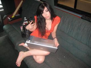Kate Voegele feet photo 12