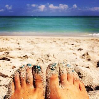 Kate Voegele feet photo 4