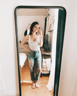 Kate Voegele feet photo 3