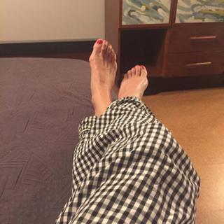 Kate Walsh feet photo thumbnail