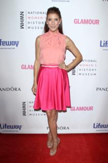 Kate Walsh feet photo thumbnail