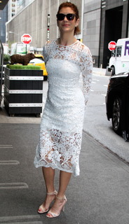 Kate Walsh feet photo thumbnail