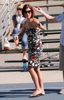 Kate Walsh feet photo thumbnail