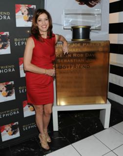 Kate Walsh feet photo thumbnail