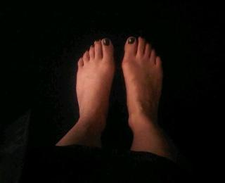 Kate Walsh feet photo thumbnail