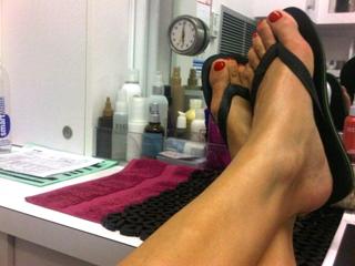 Kate Walsh feet photo thumbnail